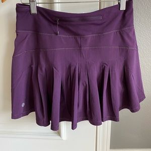 lululemon athletica Skirts - Lululemon Size 4 Skort lululemon athletica Skirts - Lululemon Size 4 Skort